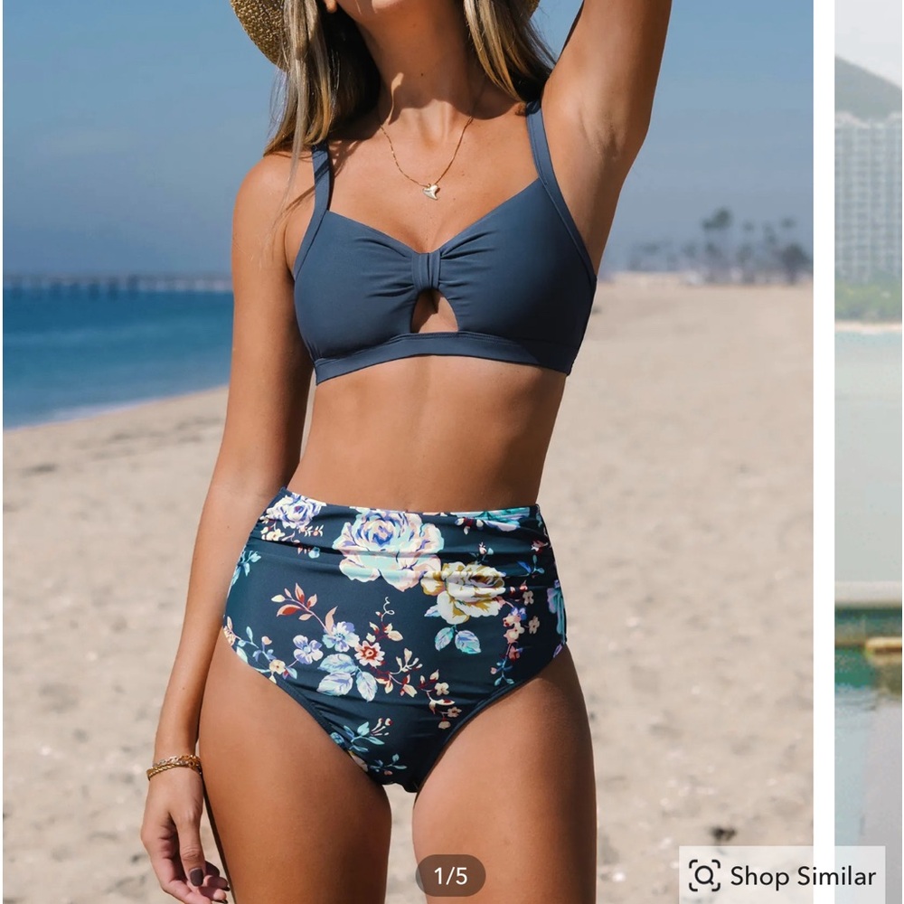 Floral bikini